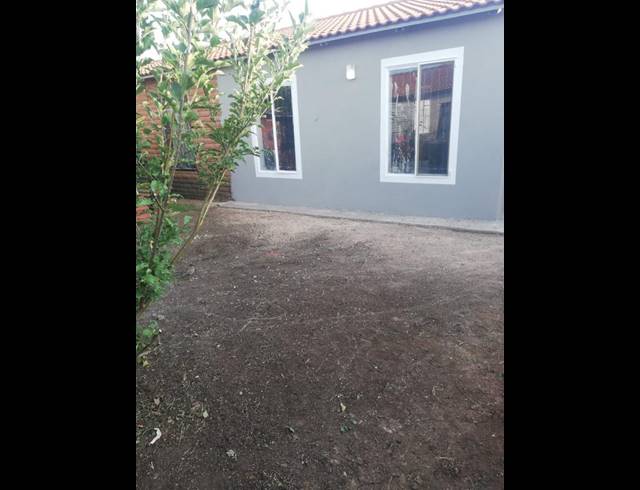 2 BEDROOM HOUSE FOR SALE IN SOSHANGUVE XX
